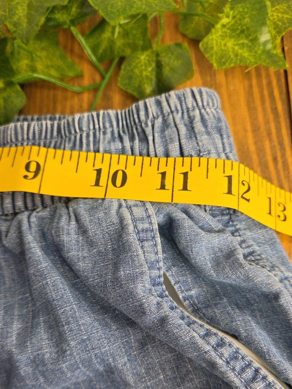 GAP Kids denim-look elastic waist pants in light blue. Size 8. Like New